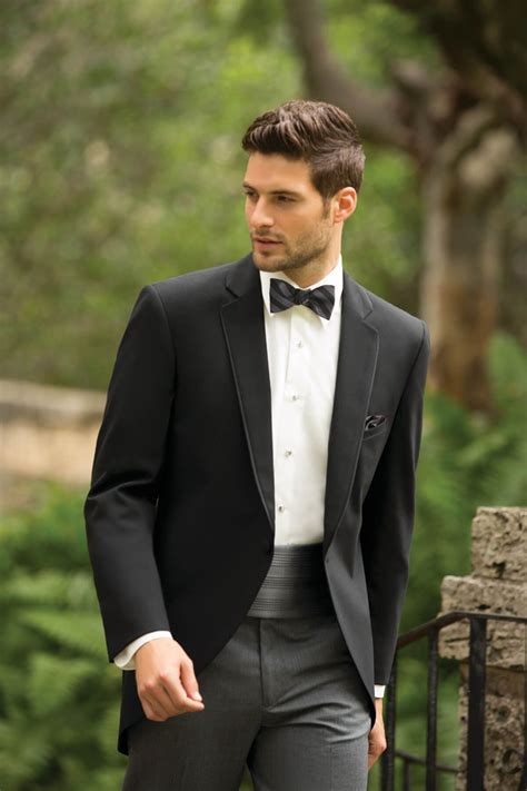 black tie men's suits.